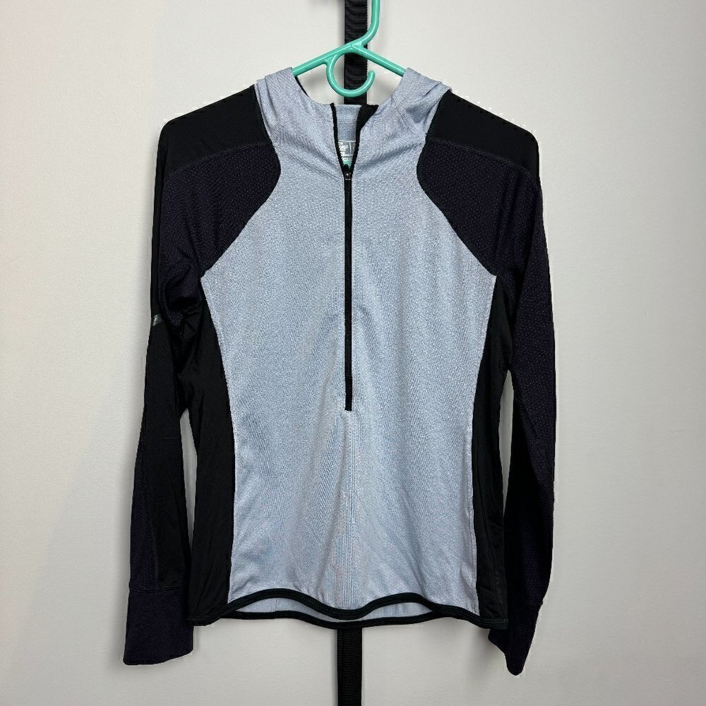 EUC - Heidi Klum X New Balance Long Sleeve Jersey, Size M